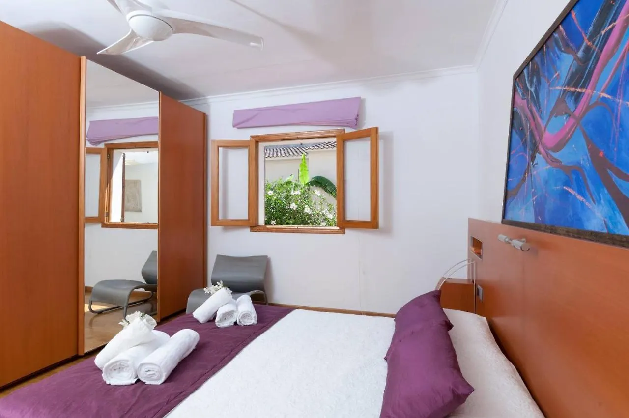 Villa Ses Ancores 300M From Sa Coma Beach 0*, 사 코마
